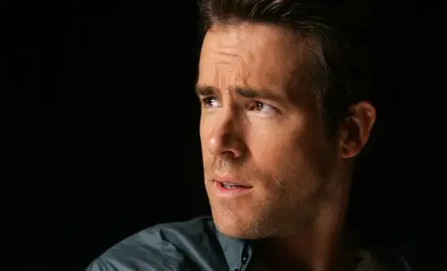 Ryan Reynolds Computer MousePad picture 795644