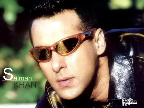 Salman Khan Men's Colored  Long Sleeve T-Shirt - idPoster.com