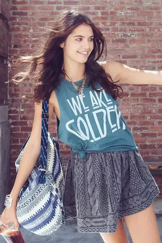 Samantha Basalari Women's Colored T-Shirt - idPoster.com