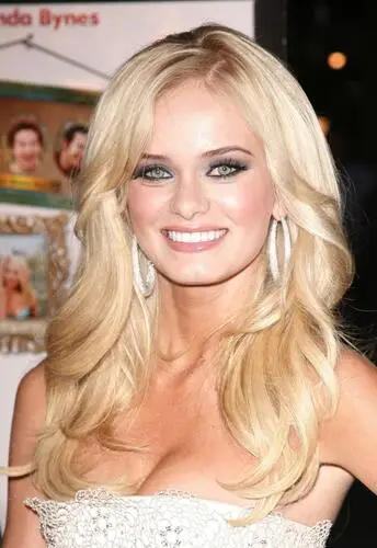 Sara Paxton Computer MousePad picture 18196