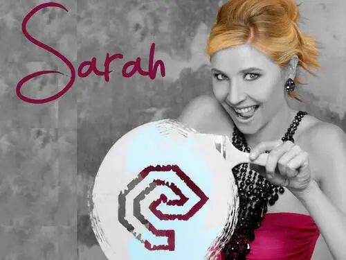 Sarah Chalke Wall Poster picture 93026