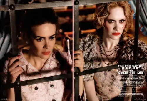 Sarah Paulson Wall Poster picture 240222