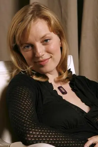 Sarah Polley Computer MousePad picture 520484