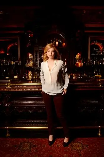 Sarah Snook Wall Poster picture 850096