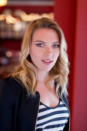 Scarlett Johansson Men's Colored  Long Sleeve T-Shirt - idPoster.com