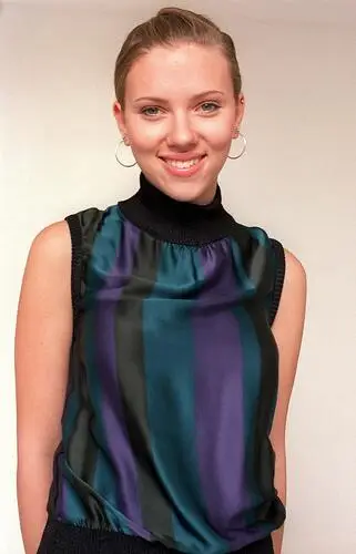 Scarlett Johansson Women's Colored  Long Sleeve T-Shirt - idPoster.com