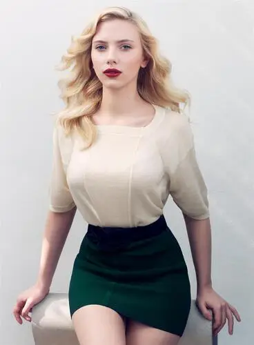Scarlett Johansson Kitchen Apron - idPoster.com