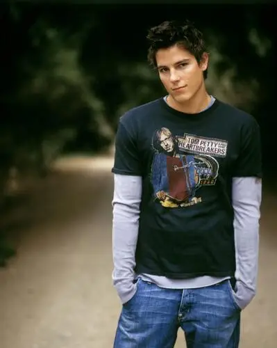 Sean Faris Wall Poster picture 47632