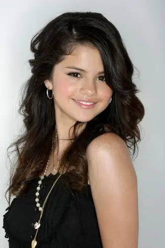 Selena Gomez Wall Poster picture 24168