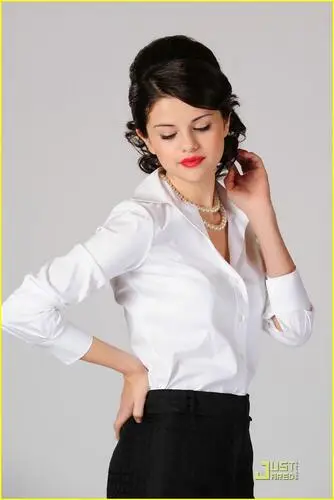 Selena Gomez Women's Colored  Long Sleeve T-Shirt - idPoster.com