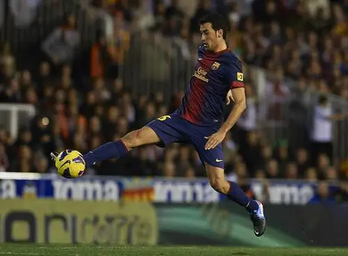 Sergio Busquets Wall Poster picture 675983
