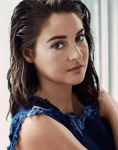 Shailene Woodley Wall Poster picture 877218