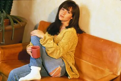 Shannen Doherty Jigsaw Puzzle picture 850229
