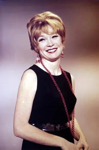 Shirley MacLaine Jigsaw Puzzle picture 262616
