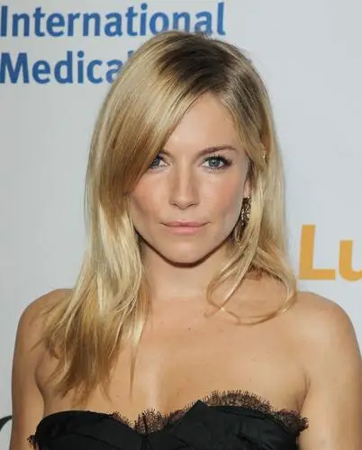 Sienna Miller Computer MousePad picture 82956