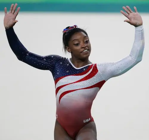 Simone Biles Wall Poster picture 536909