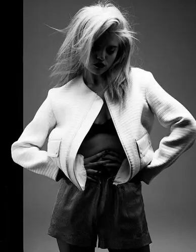 Sky Ferreira Wall Poster picture 240554