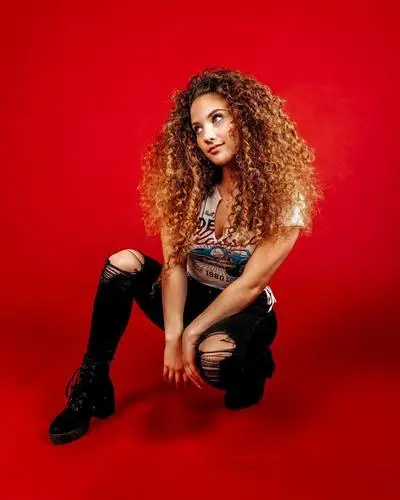 Sofie Dossi Jigsaw Puzzle picture 1040838