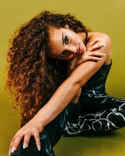 Sofie Dossi Jigsaw Puzzle picture 1040842