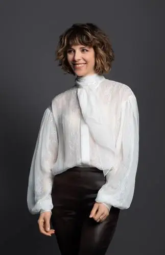 Sophia Di Martino Women's Colored  Long Sleeve T-Shirt - idPoster.com