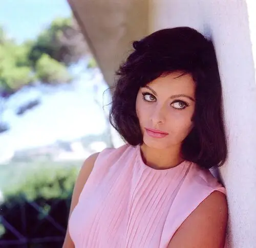 Sophia Loren White Tank-Top - idPoster.com