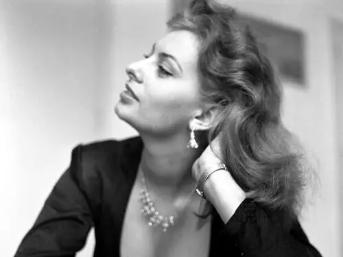 Sophia Loren Wall Poster picture 84044
