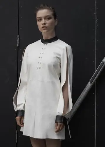 Sophie Cookson White T-Shirt - idPoster.com