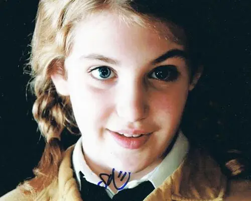 Sophie Nelisse Wall Poster picture 922190