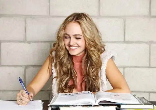 Sophie Reynolds Wall Poster picture 858982