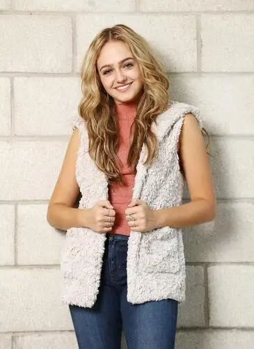 Sophie Reynolds Wall Poster picture 859007