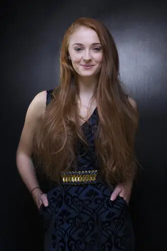 Sophie Turner Protected Face mask - idPoster.com