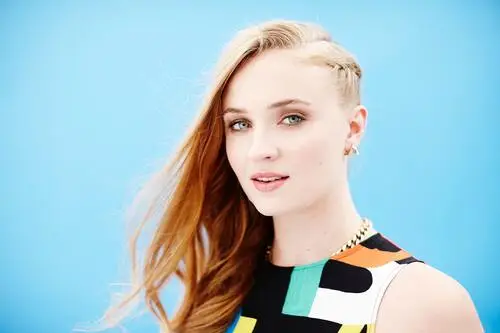 Sophie Turner Wall Poster picture 550888