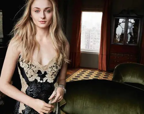Sophie Turner Wall Poster picture 878209
