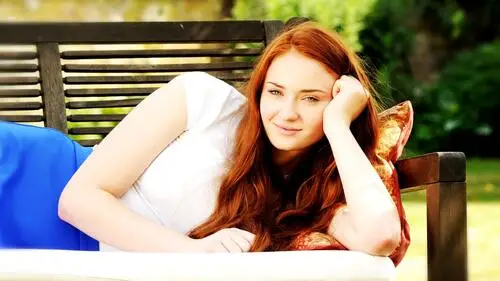 Sophie Turner Jigsaw Puzzle picture 878282