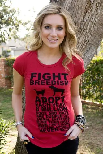Stephanie Pratt Women's Colored T-Shirt - idPoster.com