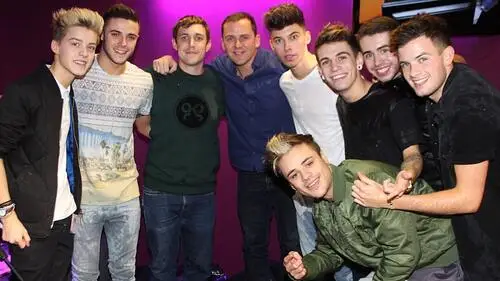 Stereo Kicks Jigsaw Puzzle picture 842184