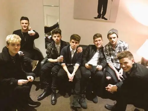 Stereo Kicks Jigsaw Puzzle picture 842191