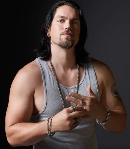Steve Howey Wall Poster picture 1162869