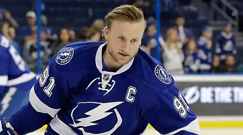 Steven Stamkos Wall Poster picture 818638