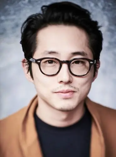 Steven Yeun Jigsaw Puzzle picture 825881