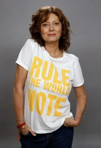 Susan Sarandon Women's Colored T-Shirt - idPoster.com