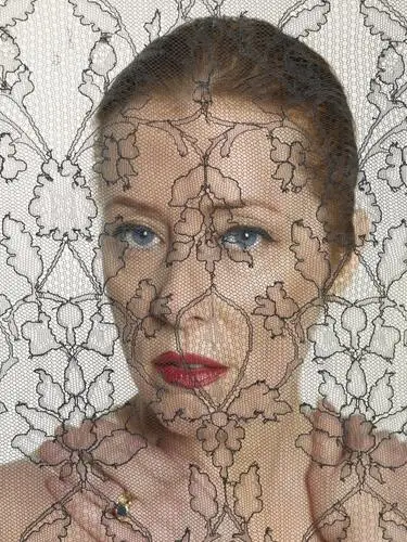 Suzanne Vega Jigsaw Puzzle picture 399144