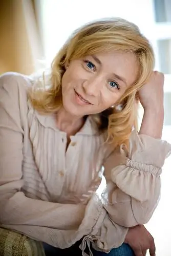 Sylvie Testud Jigsaw Puzzle picture 530511