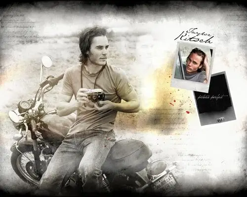 Taylor Kitsch Wall Poster picture 173806