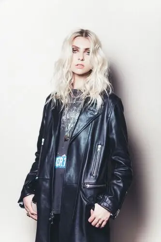 Taylor Momsen Jigsaw Puzzle picture 695305