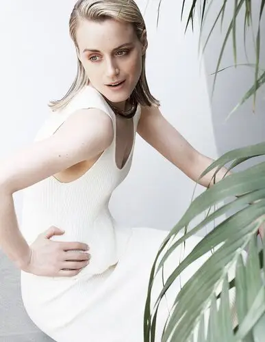 Taylor Schilling Jigsaw Puzzle picture 551092