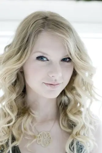 Taylor Swift Kitchen Apron - idPoster.com