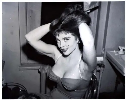 Tina Louise Jigsaw Puzzle picture 327803