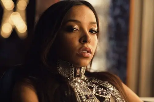Tinashe Wall Poster picture 535406