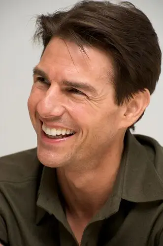 Tom Cruise Women's Colored T-Shirt - idPoster.com